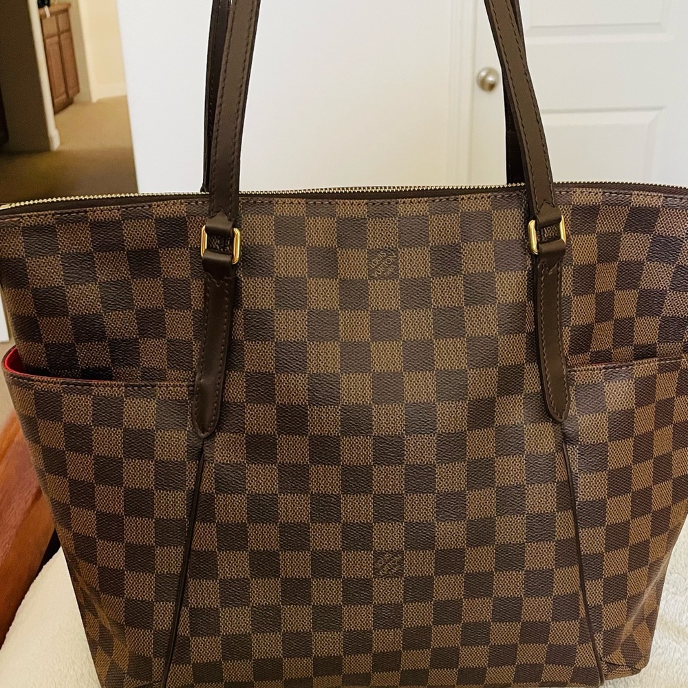 Louis Vuitton totally MM